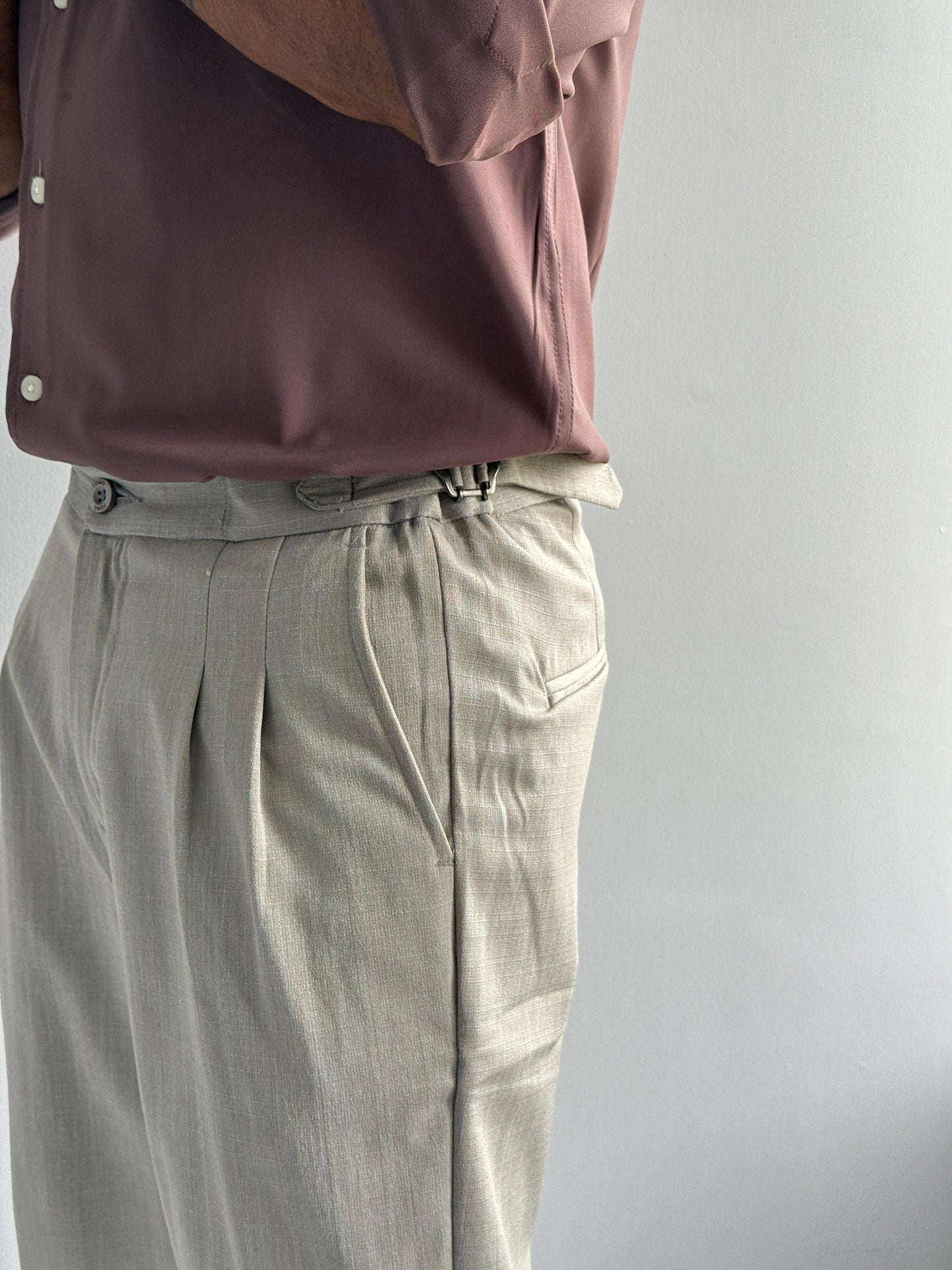 WAIST ADJUSTMENT GURKHA TROUSERS