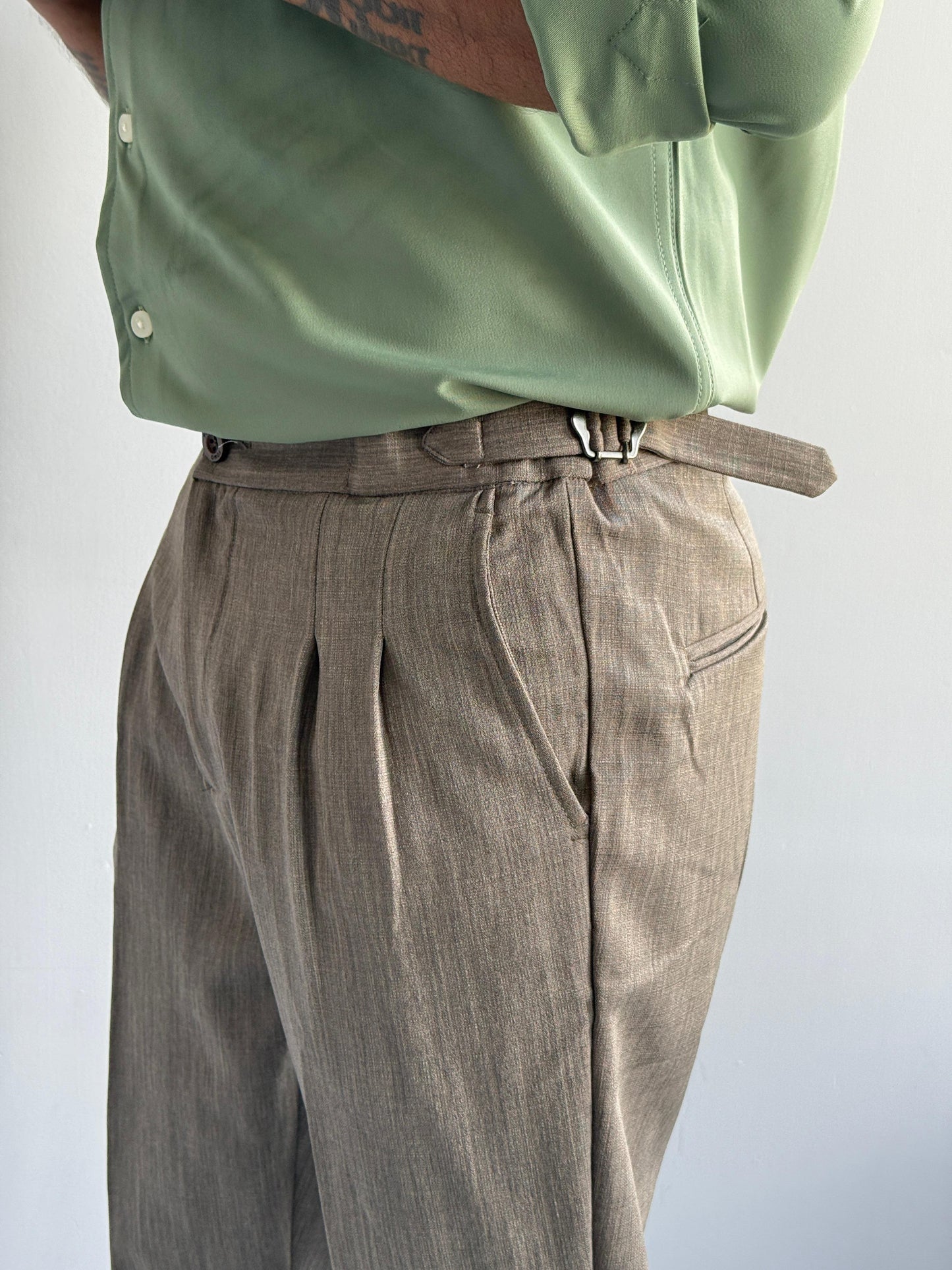 WAIST ADJUSTMENT GURKHA TROUSERS
