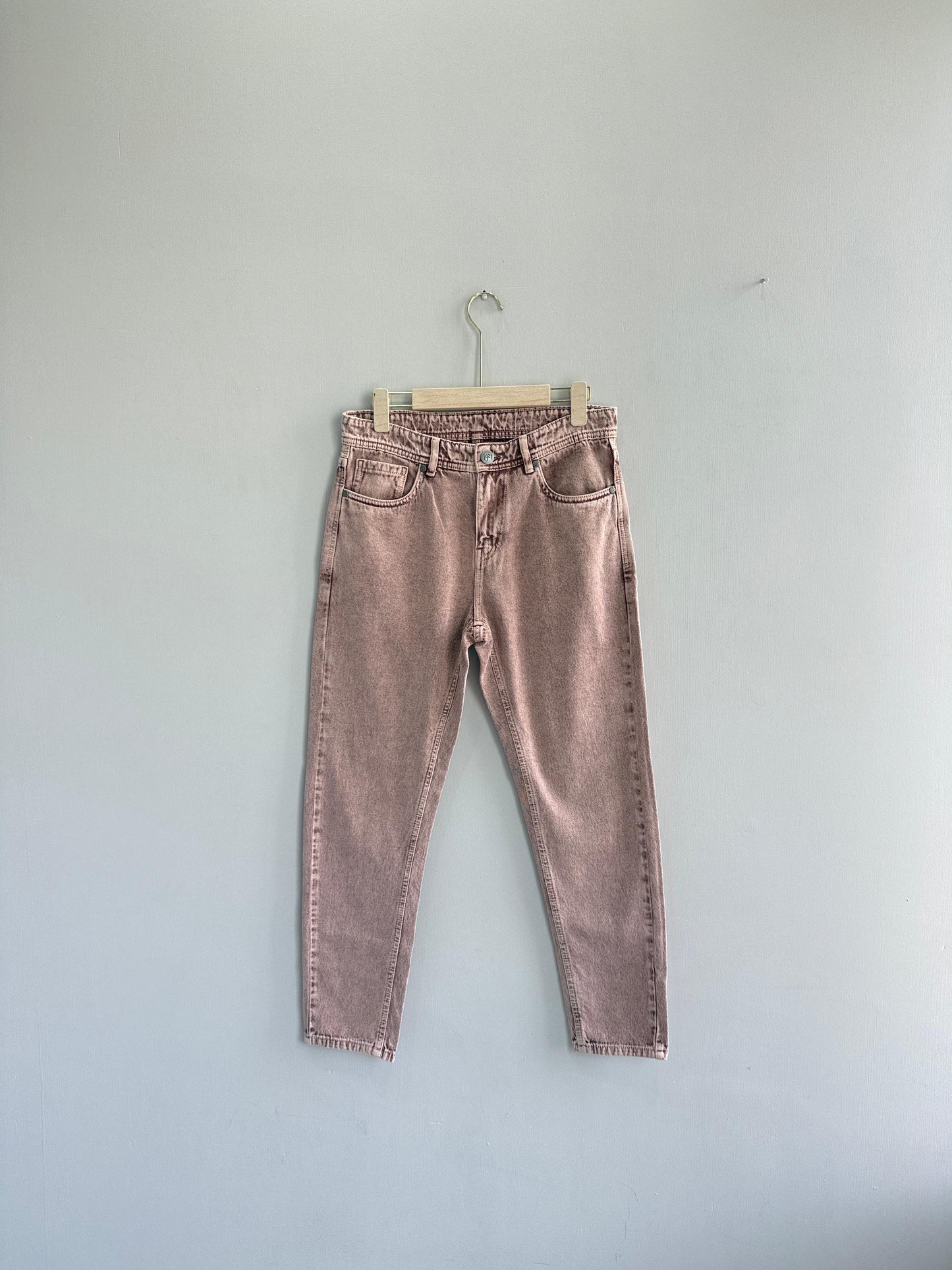 MOM FIT DENIM TROUSERS