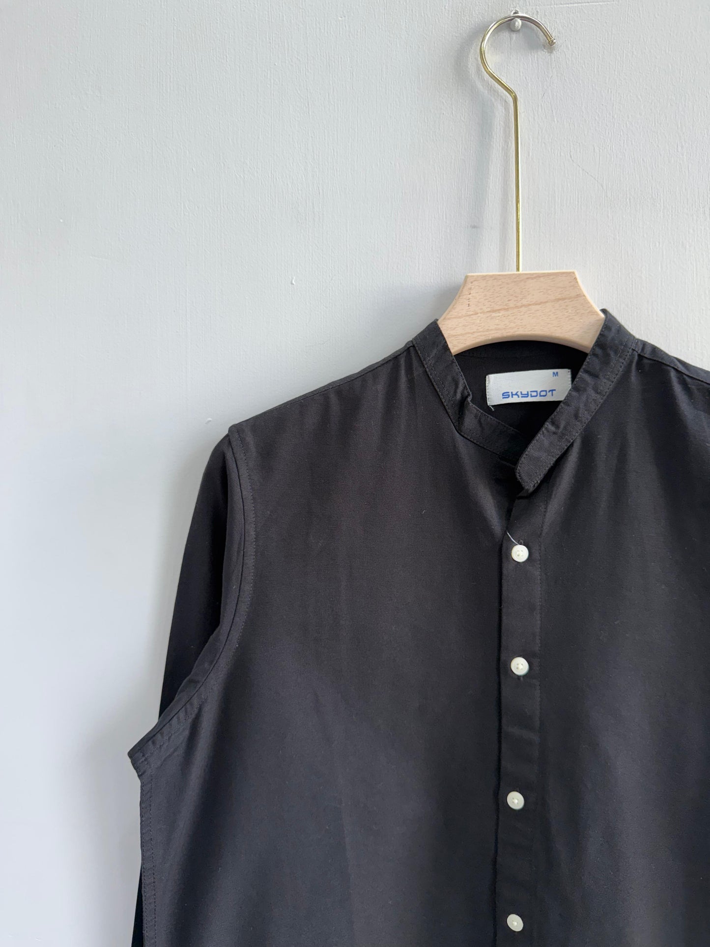 BLACK LINEN MANDRIAN COLLAR SHIRT