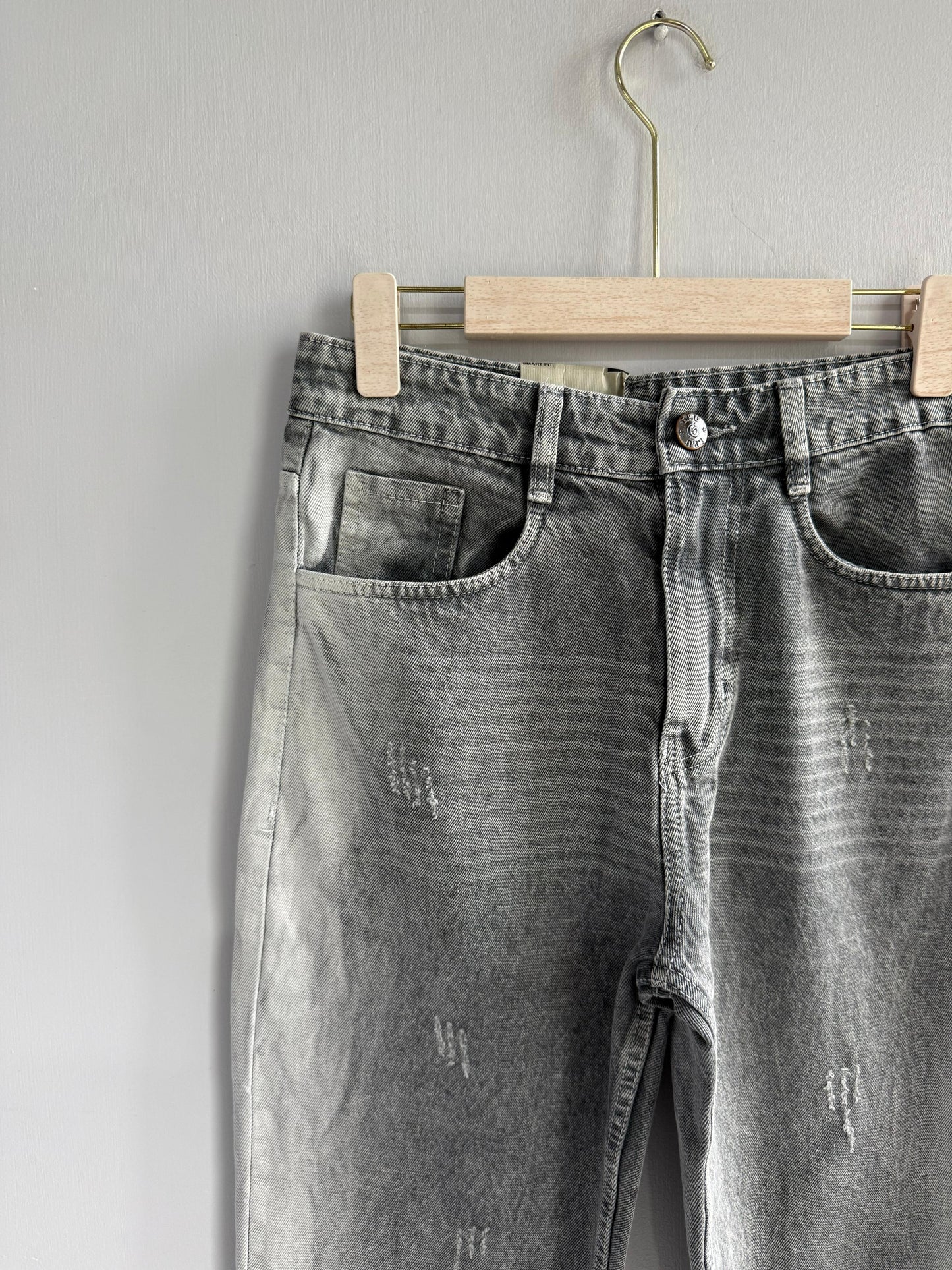 LIGHT GRAY MOM FIT DENIM TROUSERS