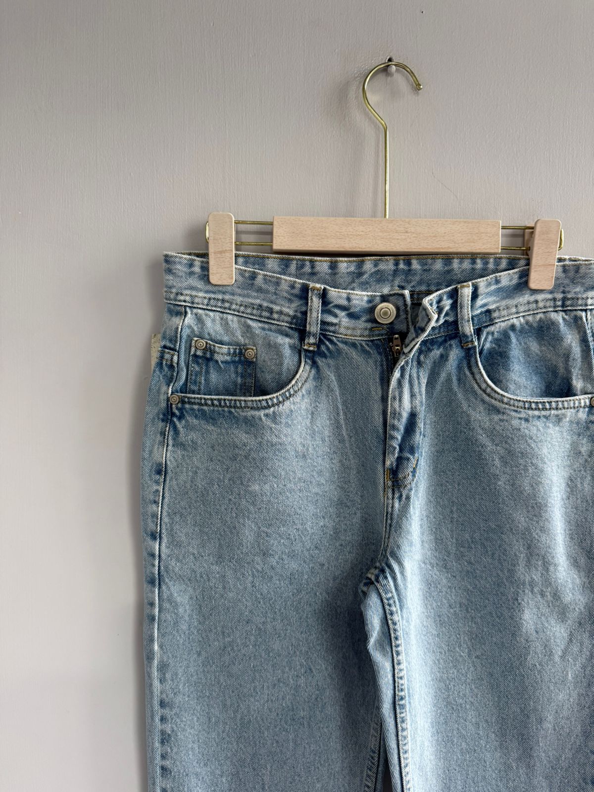 BLUE MOM FIT DENIM TROUSERS