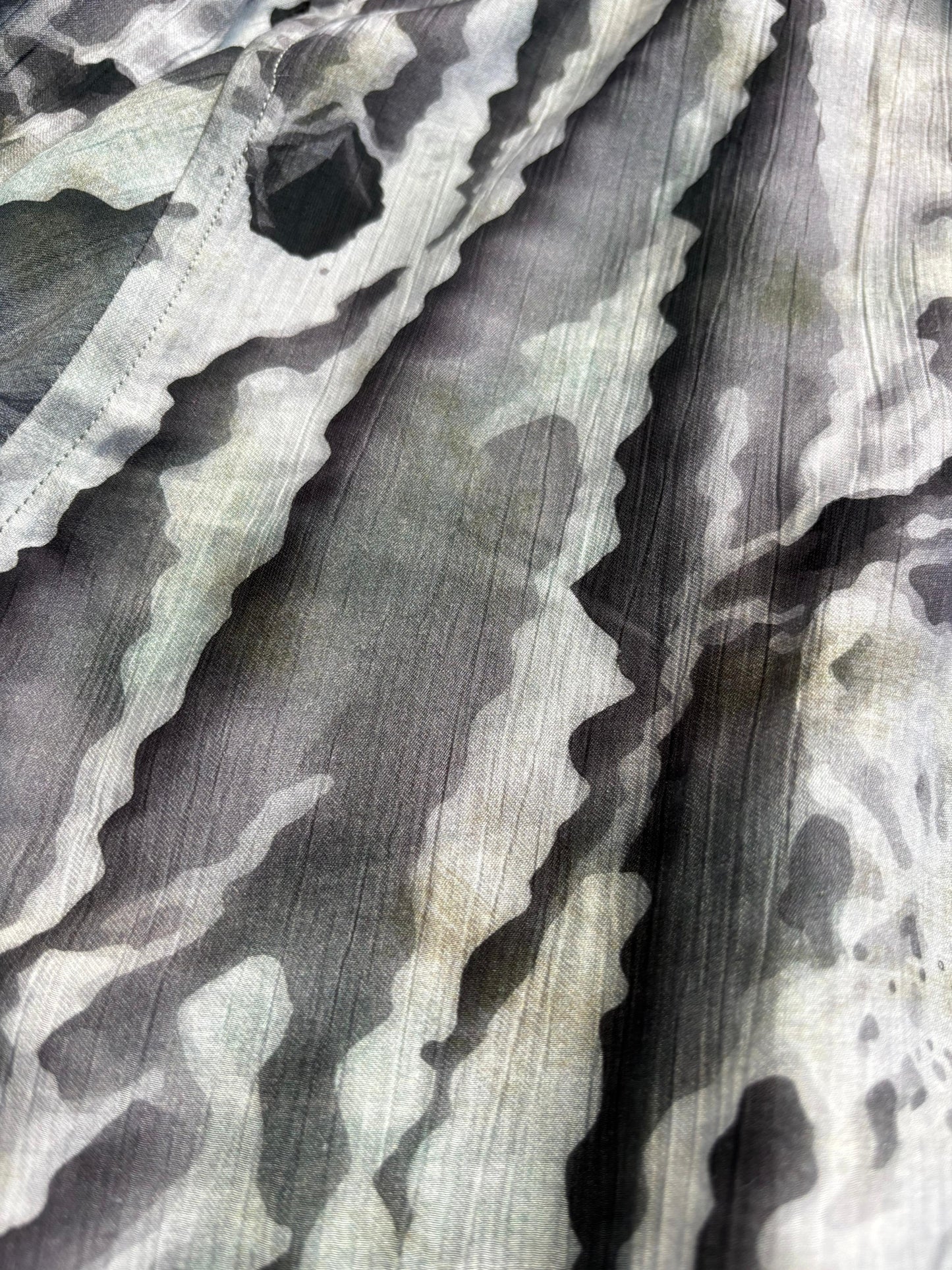 GRAY IMPORTED PRINTED SHIRT