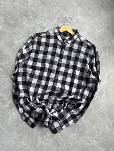 BLACK WHITE LINEN FLANEL SHIRT