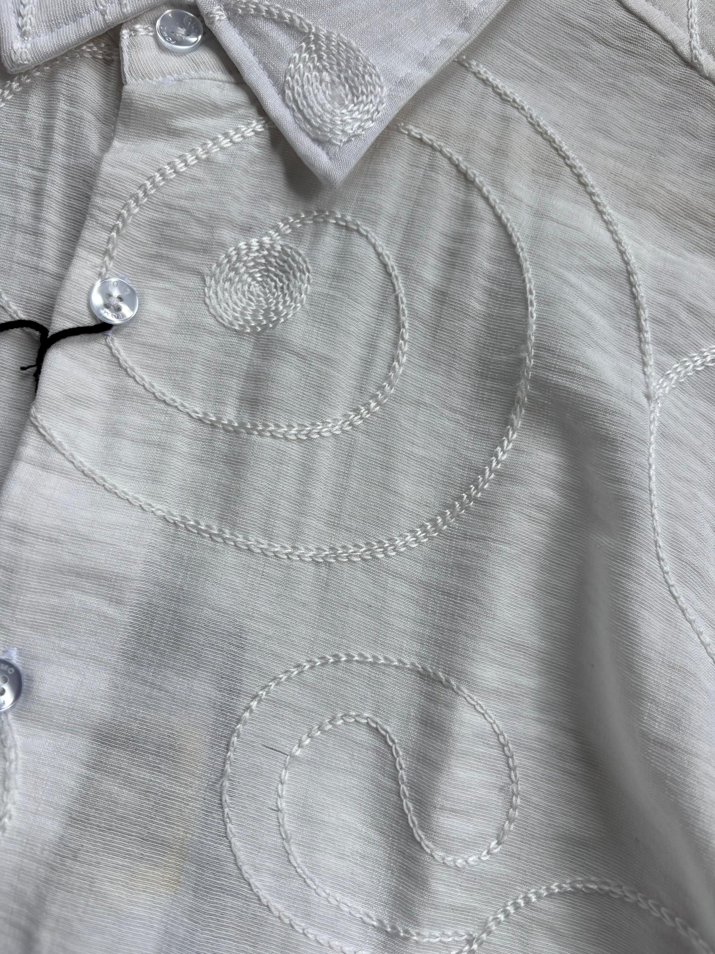 WHITE EMBROIDERD IMPORTED SHIRT