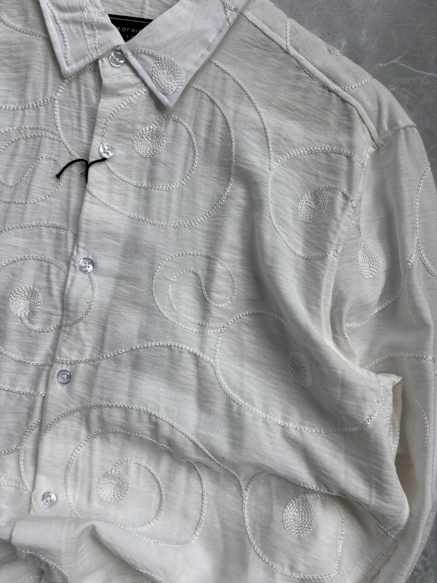 WHITE EMBROIDERD IMPORTED SHIRT