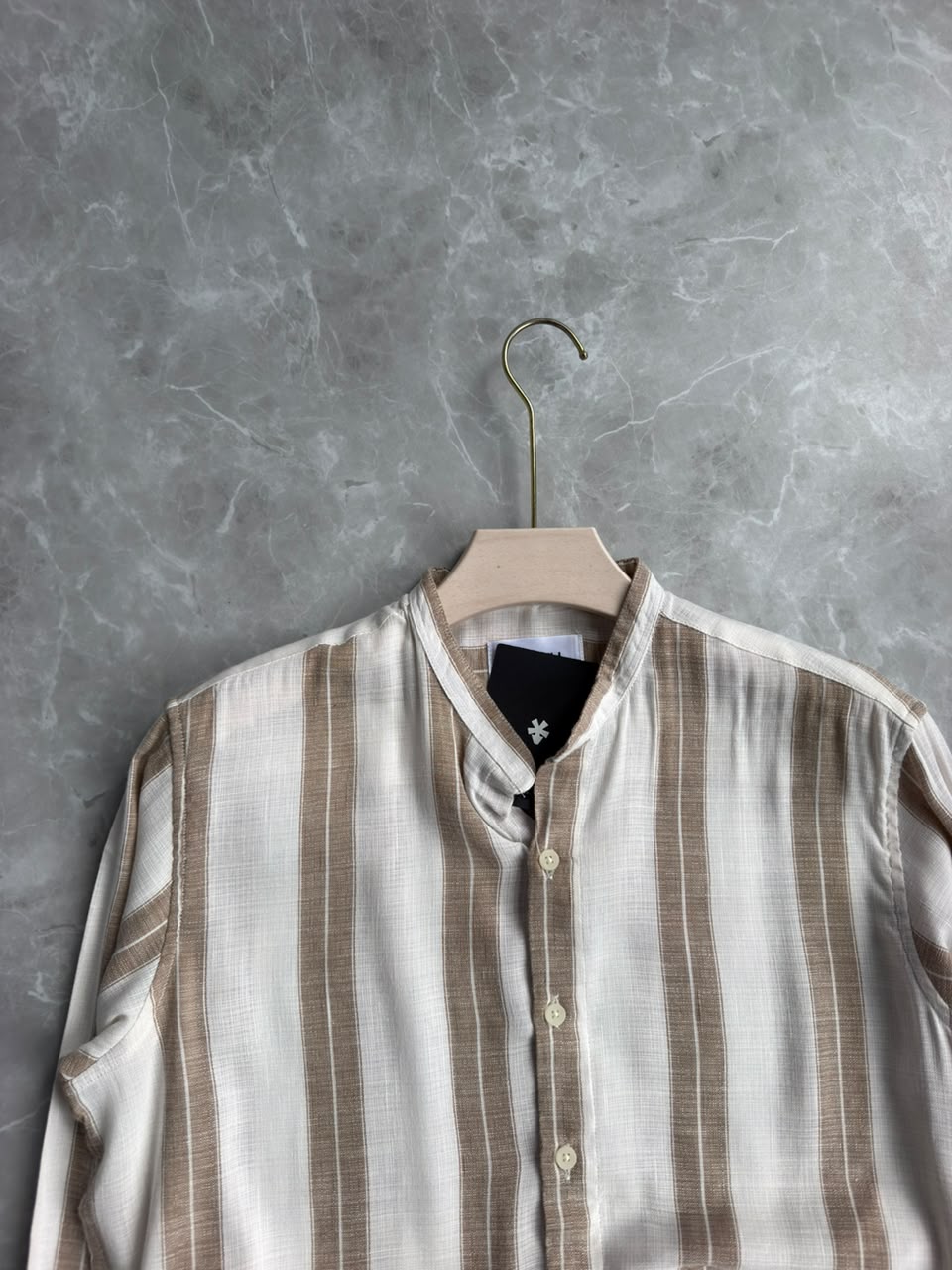 BROWN LINEN MANDRIAN COLLAR SHIRT
