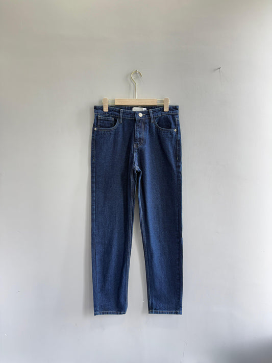 MOM FIT TROUSERS