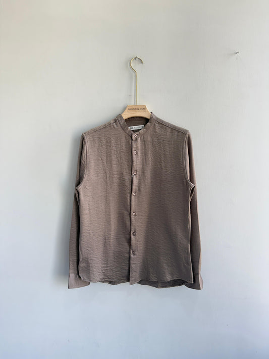 SATIN CRUSHED MANDRAIN COLLAR SHIRT