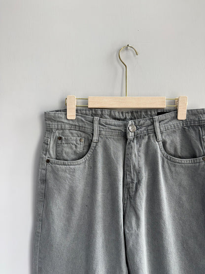 LIGHT GRAY MOM FIT TROUSERS