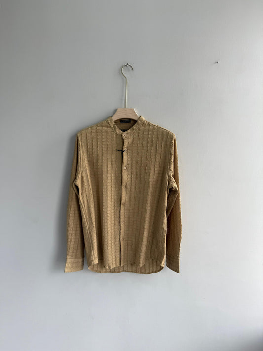 SANDAL IMPORTED MANDRIAN COLLAR SHIRT