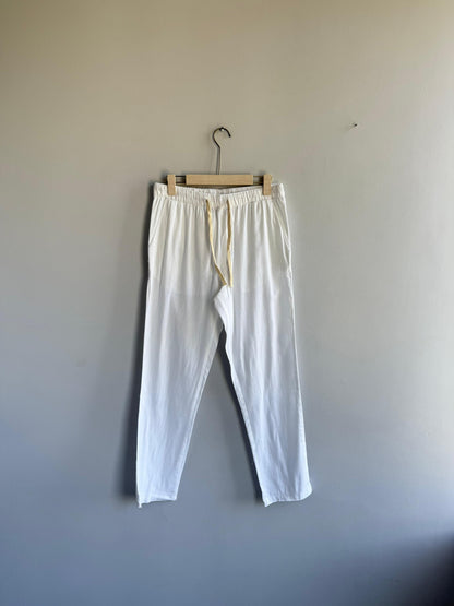 WHITE LINEN TROUSER