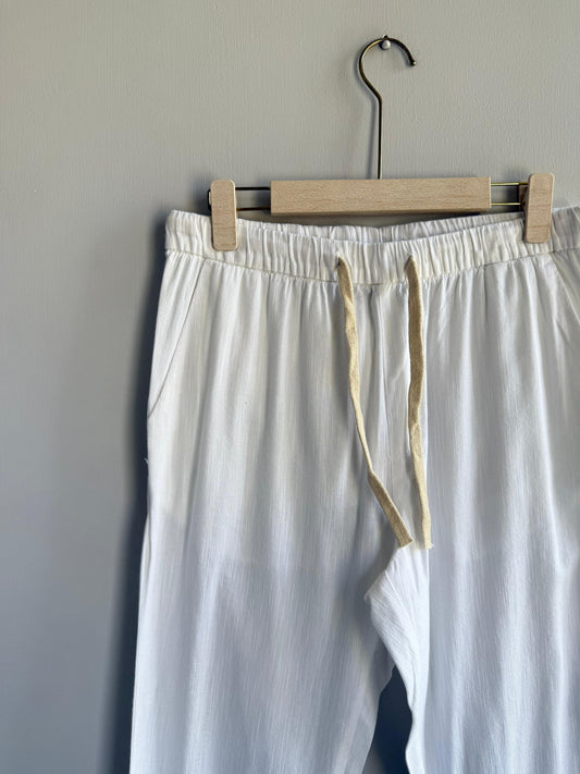WHITE LINEN TROUSER