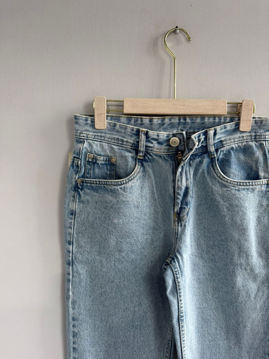 BLUE MOM FIT DENIM TROUSERS