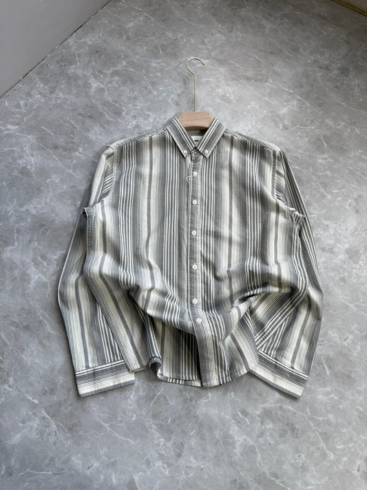 LIGHT GRAY STRIPE SHIRT