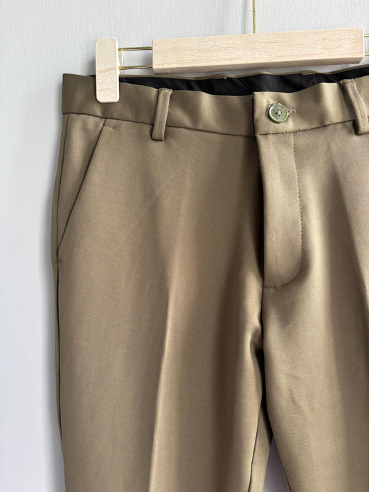 DARK SANDAL POLO FIT TROUSERS
