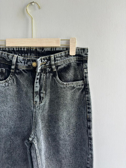 DARK GRAY LOOSE FIT DENIM TROUSERS