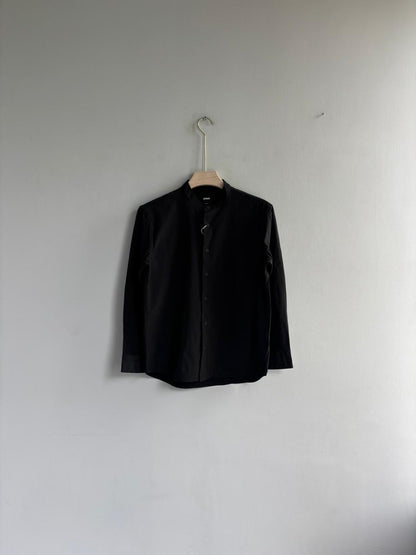 BLACK IMPORTED CRUSHED MANDRAIN COLLAR SHIRT