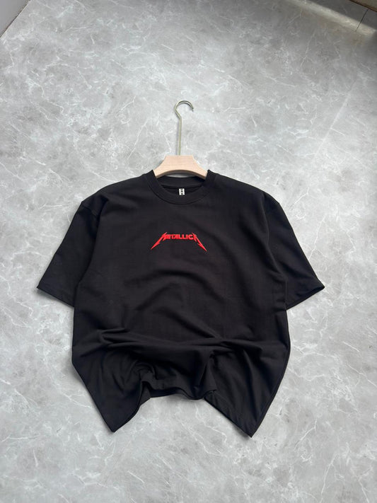 BLACK OVERSIZE TSHIRT