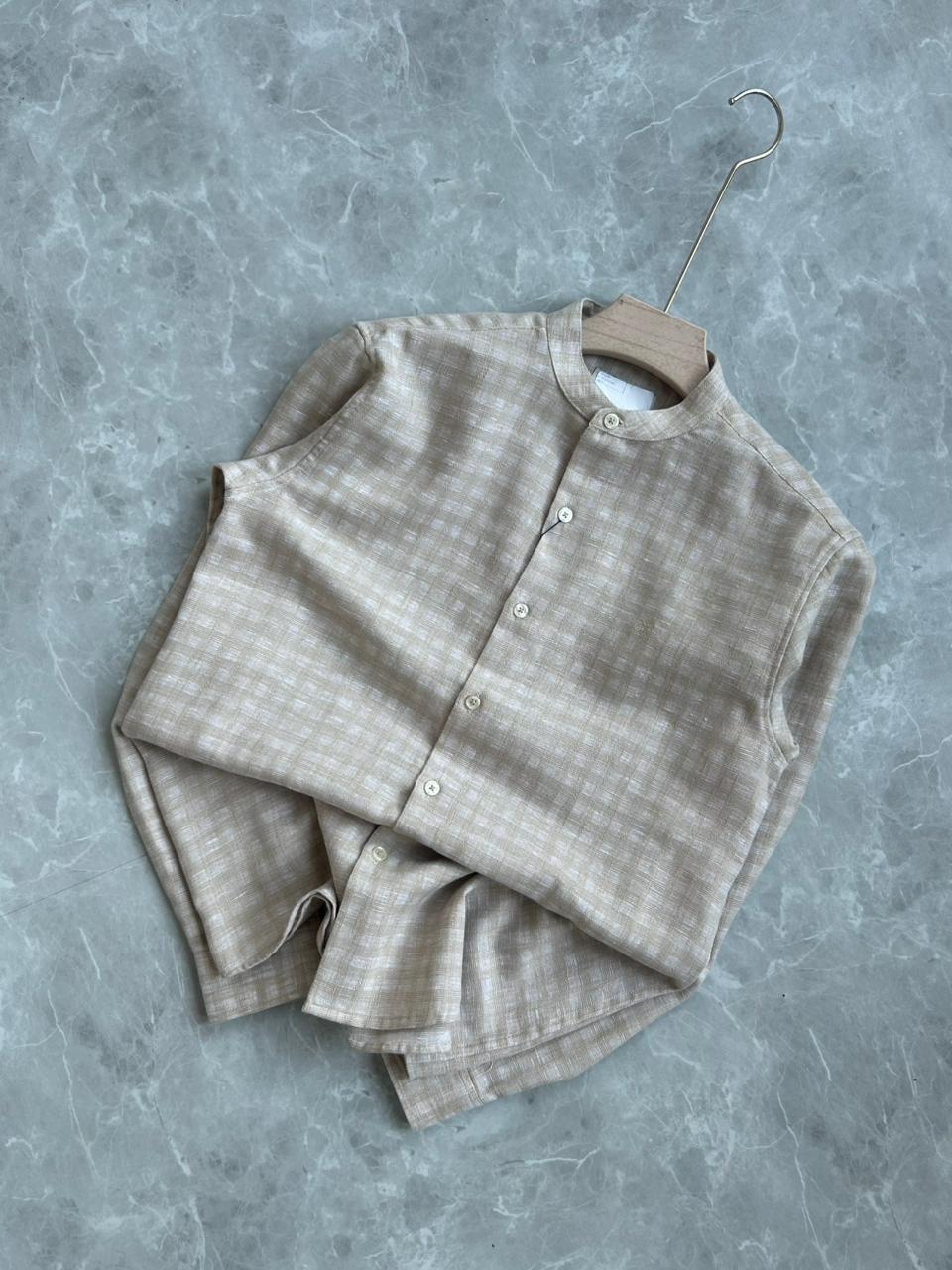 SANDAL IMPORTED MANDRIAN COLLAR SHIRT