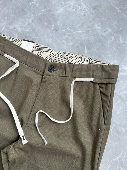 PASTEL GREEN LINEN TROUSERS