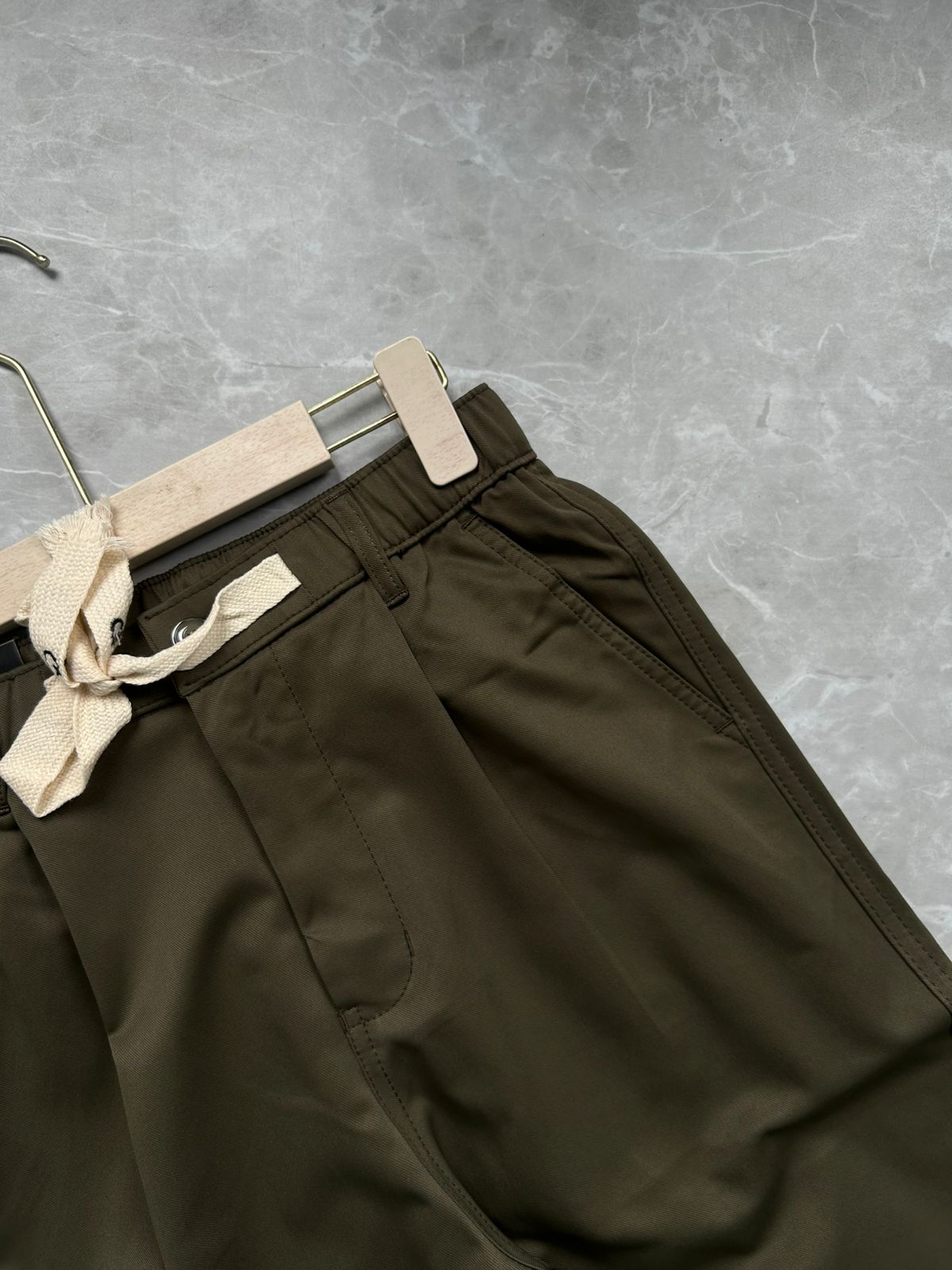 GREEN CARGO TROUSERS