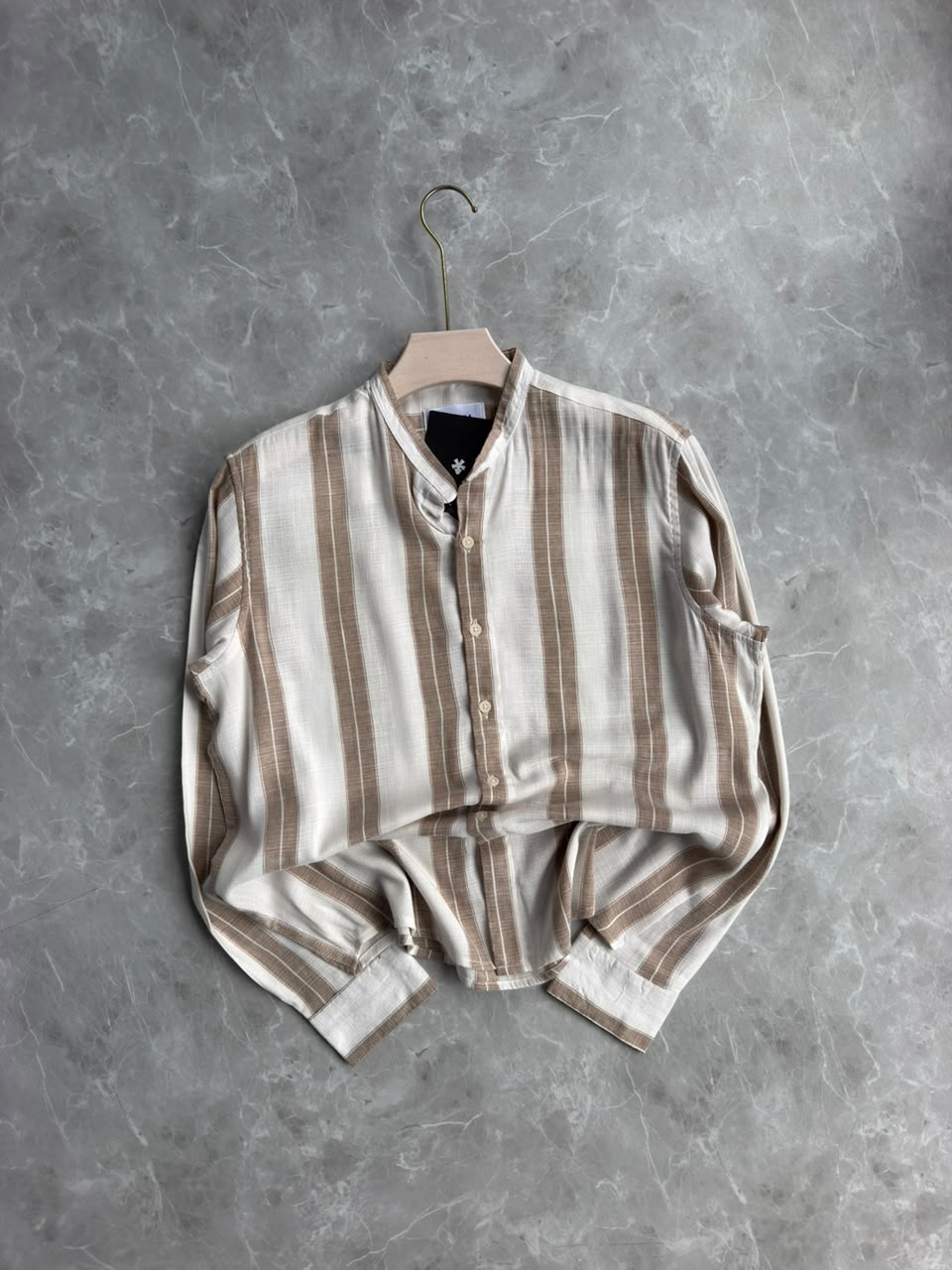 BROWN LINEN MANDRIAN COLLAR SHIRT
