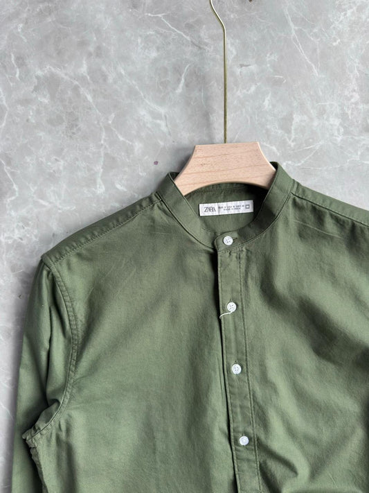 DARK GREEN MANDRAIN COLLAR SHIRT