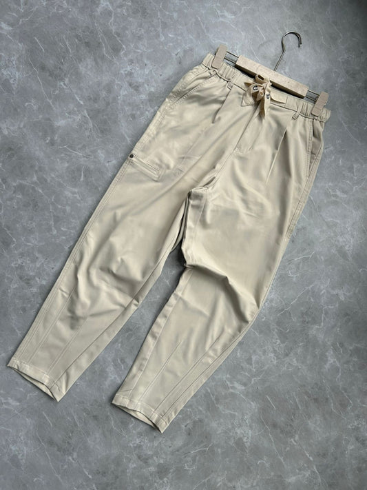 BEIGE CARGO TROUSERS